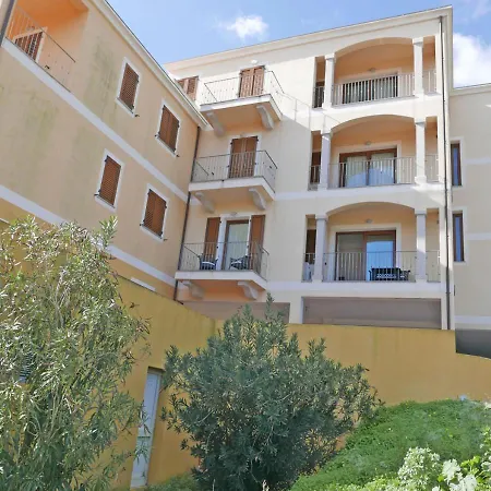 Pgs Immobiliare Srls Residenza Ugo Bilocale Con Terrazza Attrezzata E Posto Auto Privato *