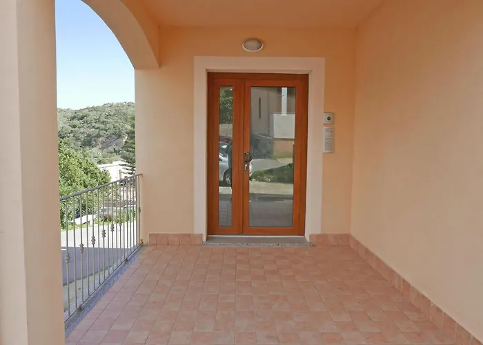 Laureliving Residenza Ugo 马达莱纳